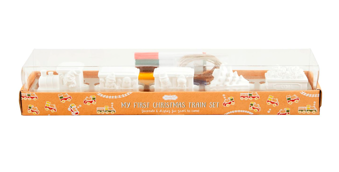 DIY CHRISTMAS TRAIN SET