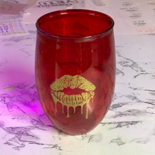 LIP CUP
