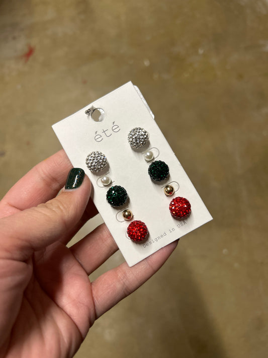 5 set of Earrings