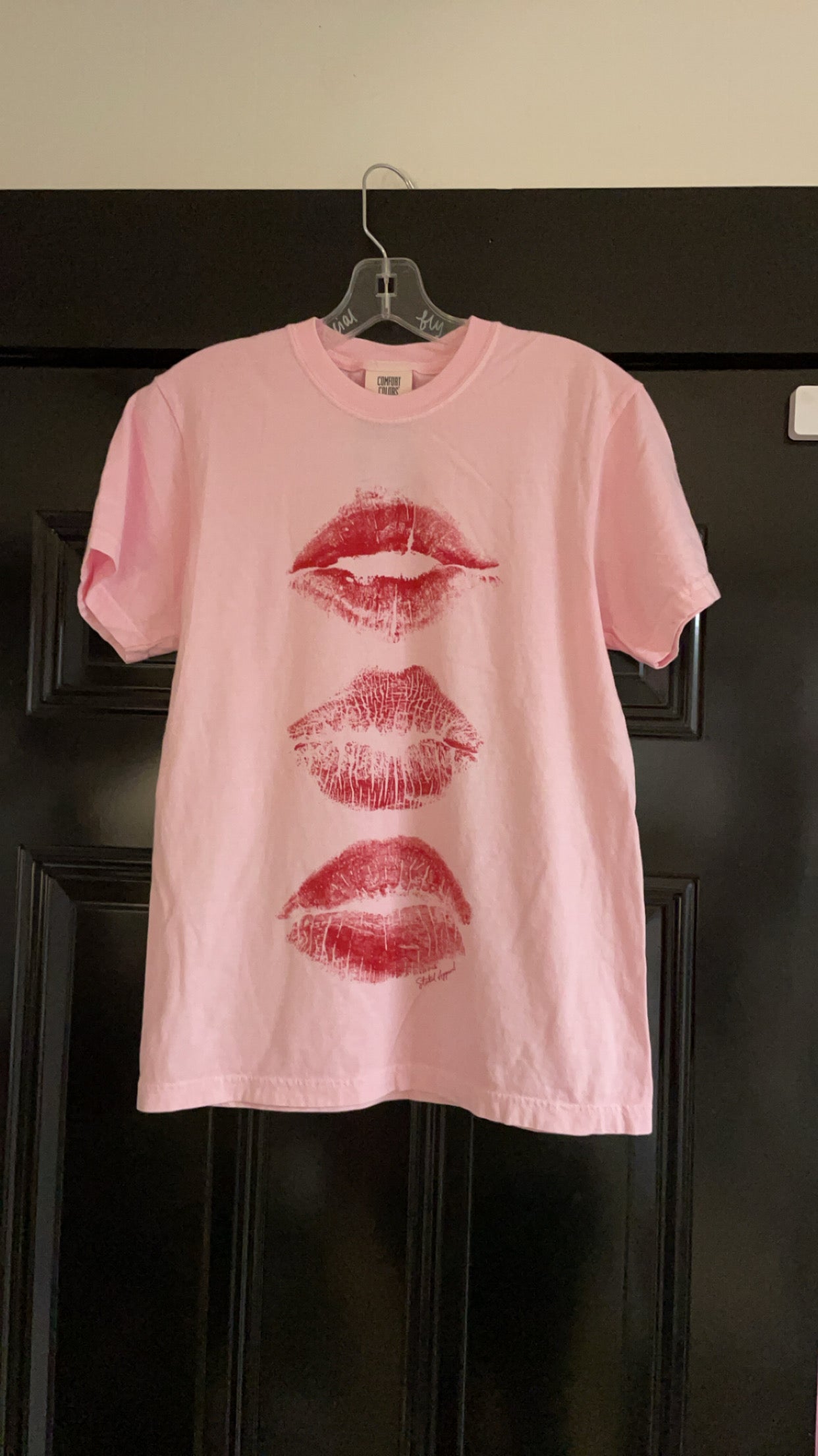 Lips Tee