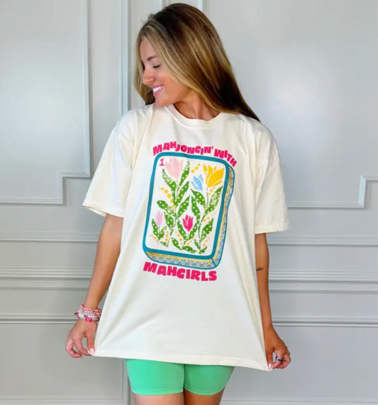 Mahjohgin with Mahgirls Tee