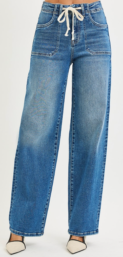 HIGH RISE WIDE BAGGY JEANS WITH WAISTBAND TIE DETAIL