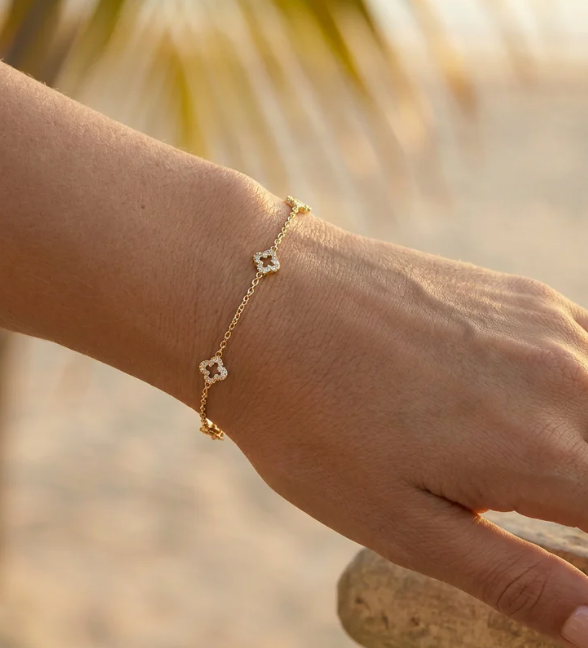 Waterproof Diamond Station Chain Bracelet