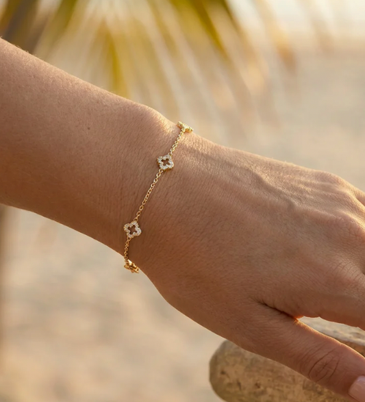 Waterproof Diamond Station Chain Bracelet