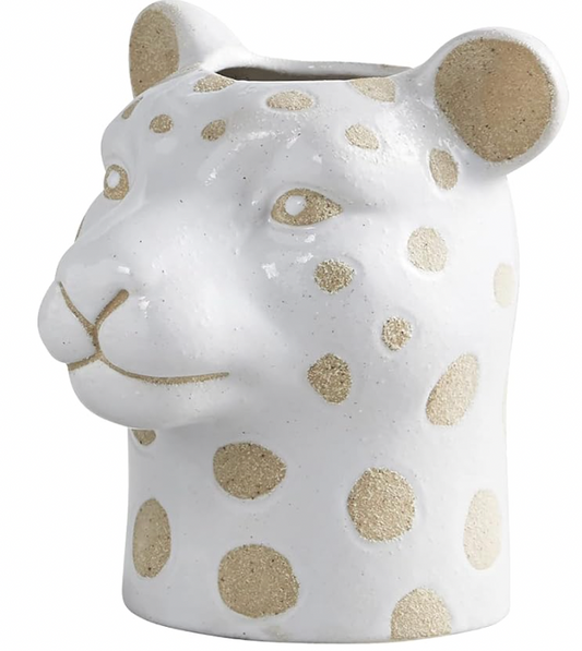 47th & Main Wild Safari Shaped Ceramic Planter Flower Vase for Succulents Small Plants and More, 6" Tall, Leopard