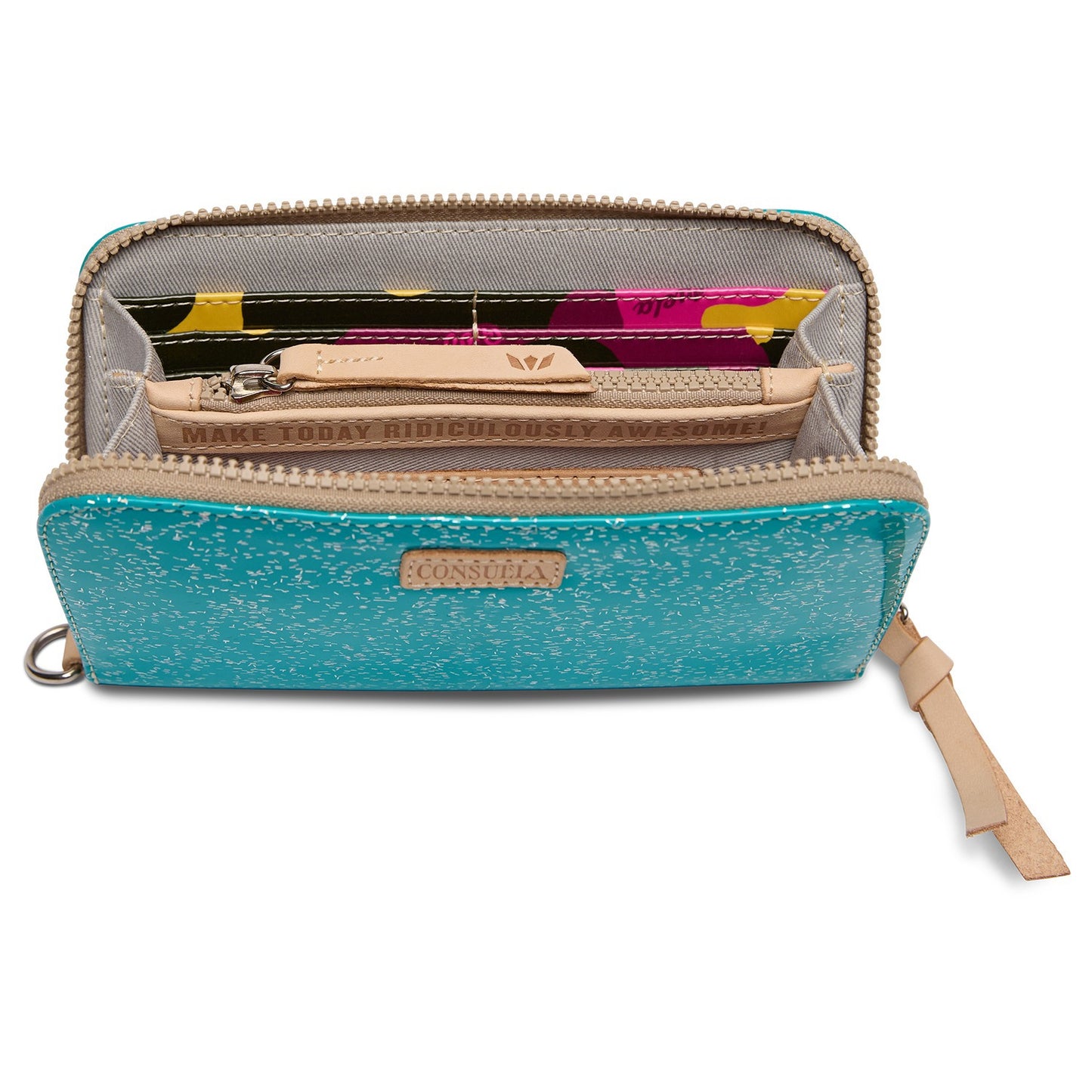 Essential Wallet, Shay