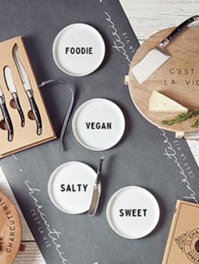 CERAMIC DISH -